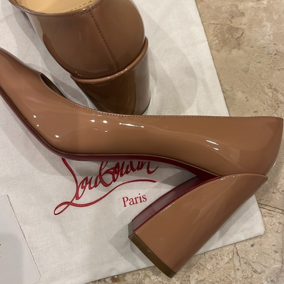 Authentic Christian Louboutin Women's Beige Block Heel Shoes from Neimen Marcus - Picture 7 of 7